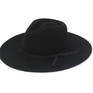 Brixton wool hat, black. Like new  one size.